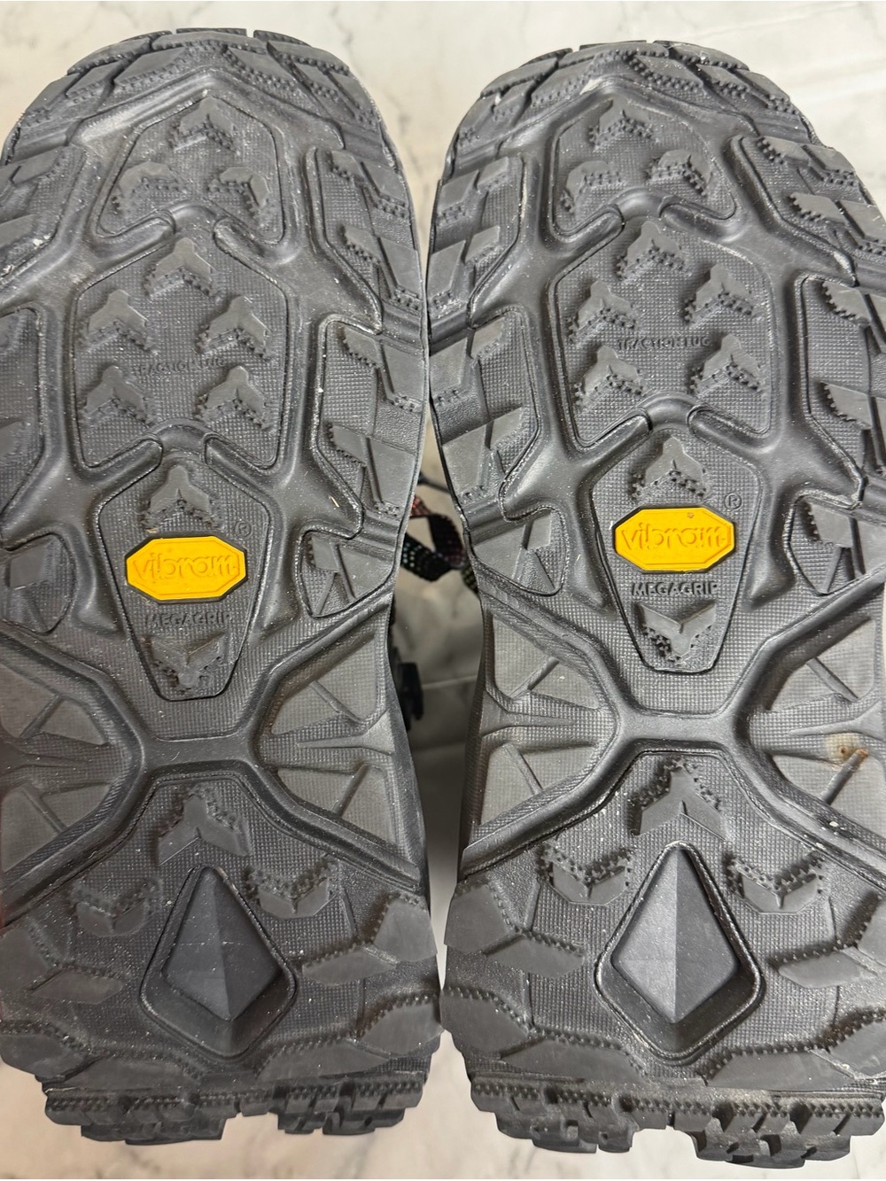 HOKA Kaha 2 GTX 8B US 6.5 UK Hiking Trails Trekking Utility Outdoor Travel Boots - Picture 2 of 16